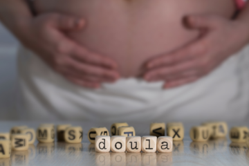 As doulas desempenham um papel essencial no processo de nascimento, oferecendo apoio emocional, informações técnicas e conforto às grávidas. No entanto, alguns mitos persistem em torno desse trabalho incrível.